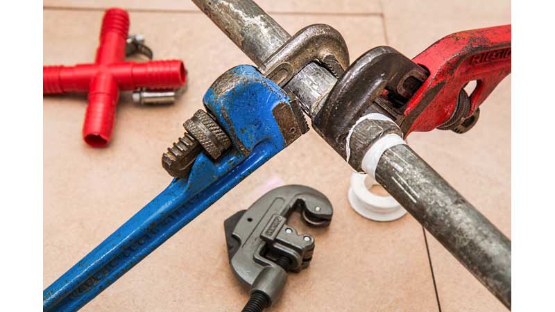 🍁🏙️ City of Toronto opens energy and water reporting link for Toronto's largest buildings 🚰🔧🚽