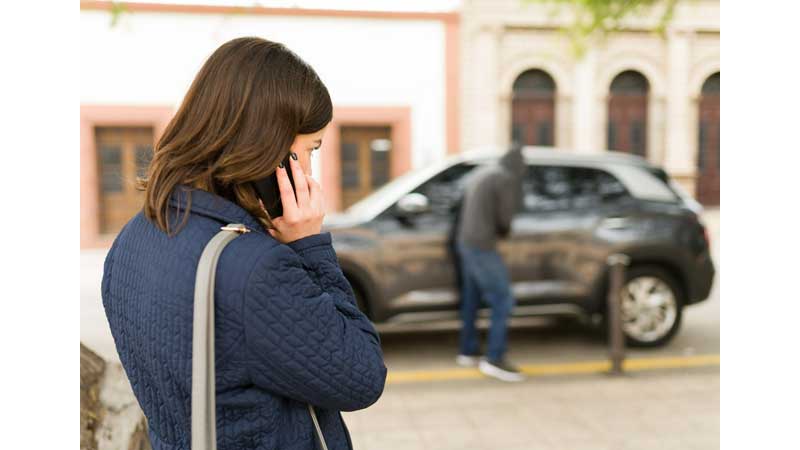 🍁🏙️ GTA Residents Sound Alarm: Nearly 80% Call Auto Theft a Crisis 🚓🏎️