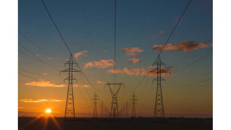 🇨🇦🍁💵 Canada Invests in Clean Energy in Alberta and Saskatchewan