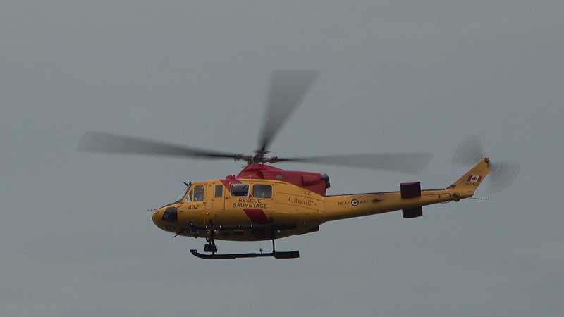 2023 Airshow. RCAF CH-146 Griffon Search and resque Demo over Lake Ontario at the Canadian Air Show 2023 (4K HDR, images)