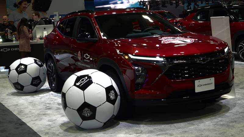 🚗 2024 Canadian International AutoShow. Top 10 MLS goal scorer and alum,  Dwayne De Rosario, Joins Chevrolet 🏎️🚘🚙