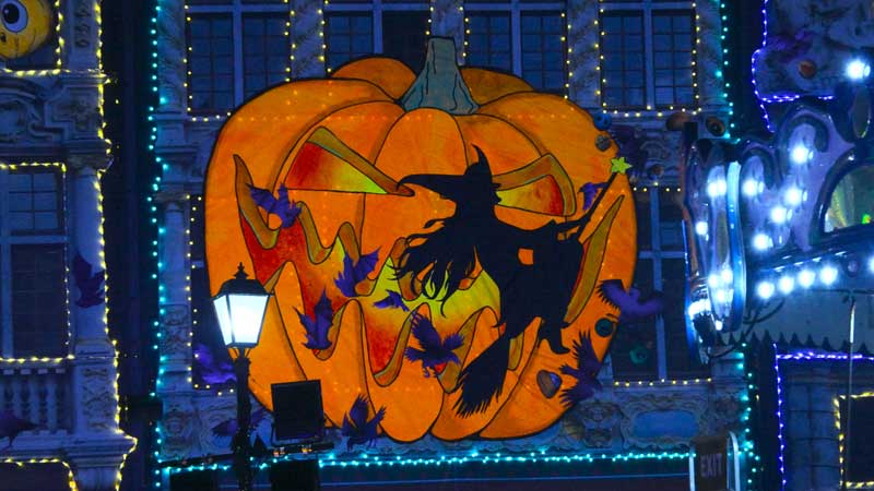 ✨🎃👻 illumi Toronto Halloween Haunt by Cavalia Light Show 2024 Walk–through